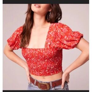 Hand of the Free Smocked Floral Crop Top Tie Back Puff Sleeve Red L